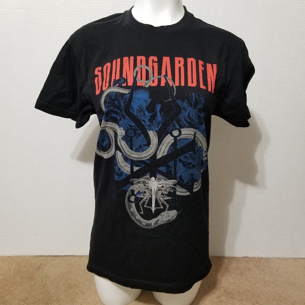Next Level Apparel Black Short Sleeve Tee